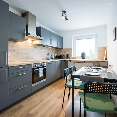 דירה Bright - Stylish - Kitchen - Parking - Netflix *